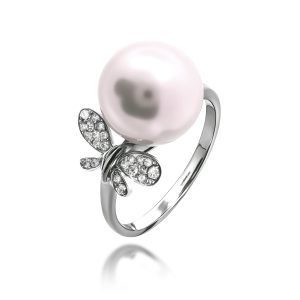 Fresh Water Pearl Diamond Ring
