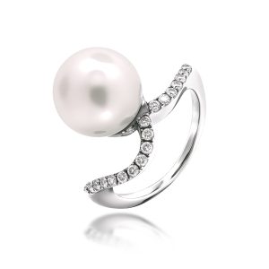 Fresh Water Pearl Diamond Ring