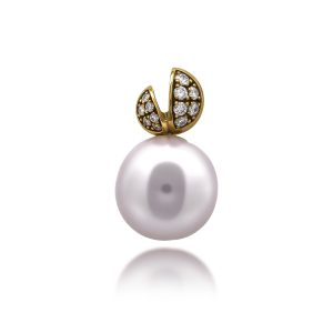 Akoya Pearl Diamond Pendant
