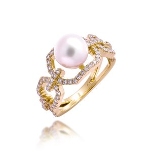 Pearl Diamond Ring